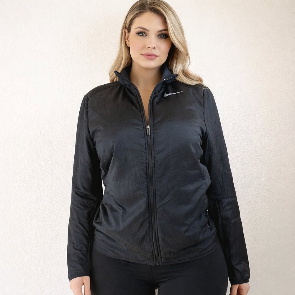 Nike Women's Black AeroReady Aerolayer Repel Full Zip Performance Jacket Size S